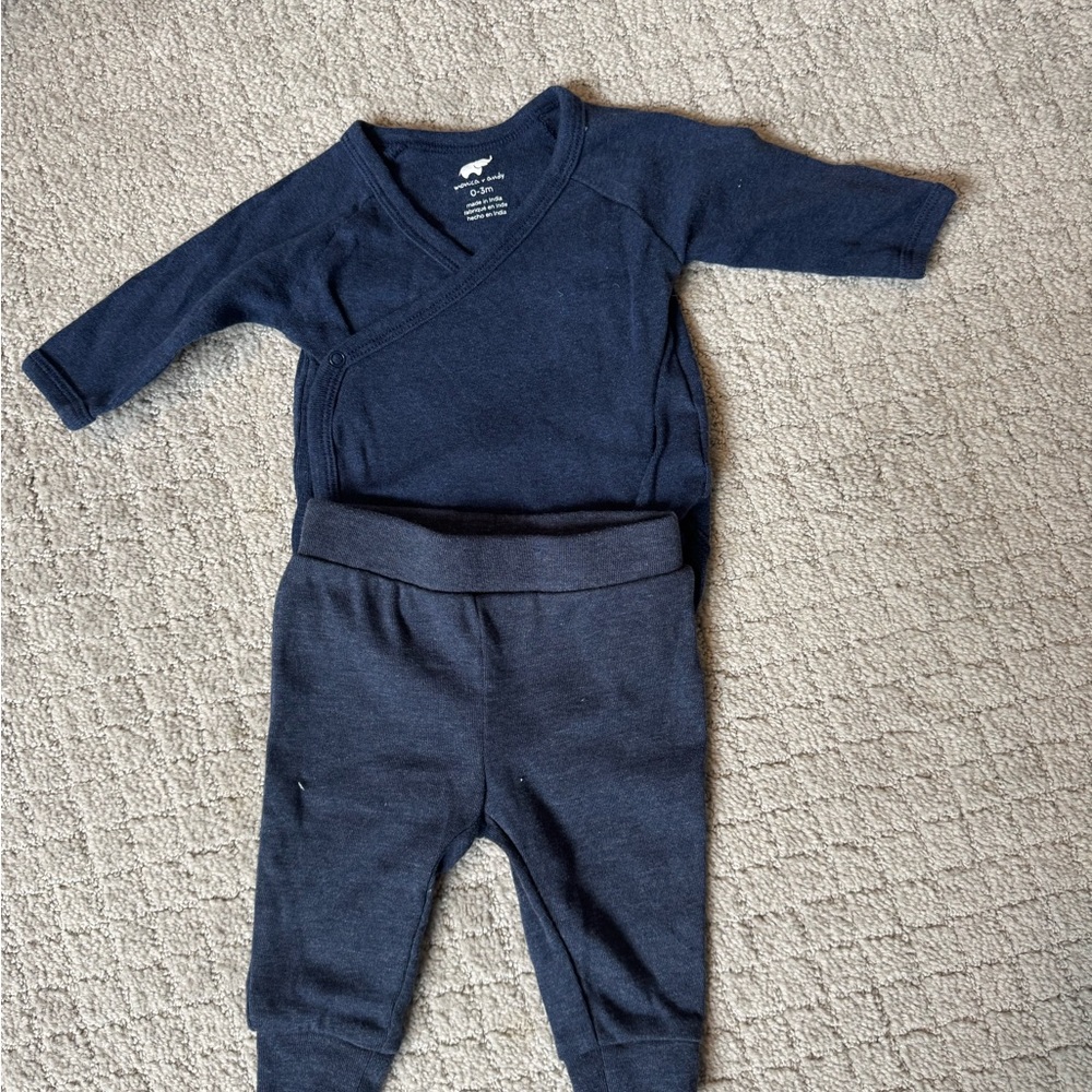 3 Outfit Bundle Baby Clothing Set in Navy, Gray, and Cream (Gap, Monica+And) - Picture 4 of 4